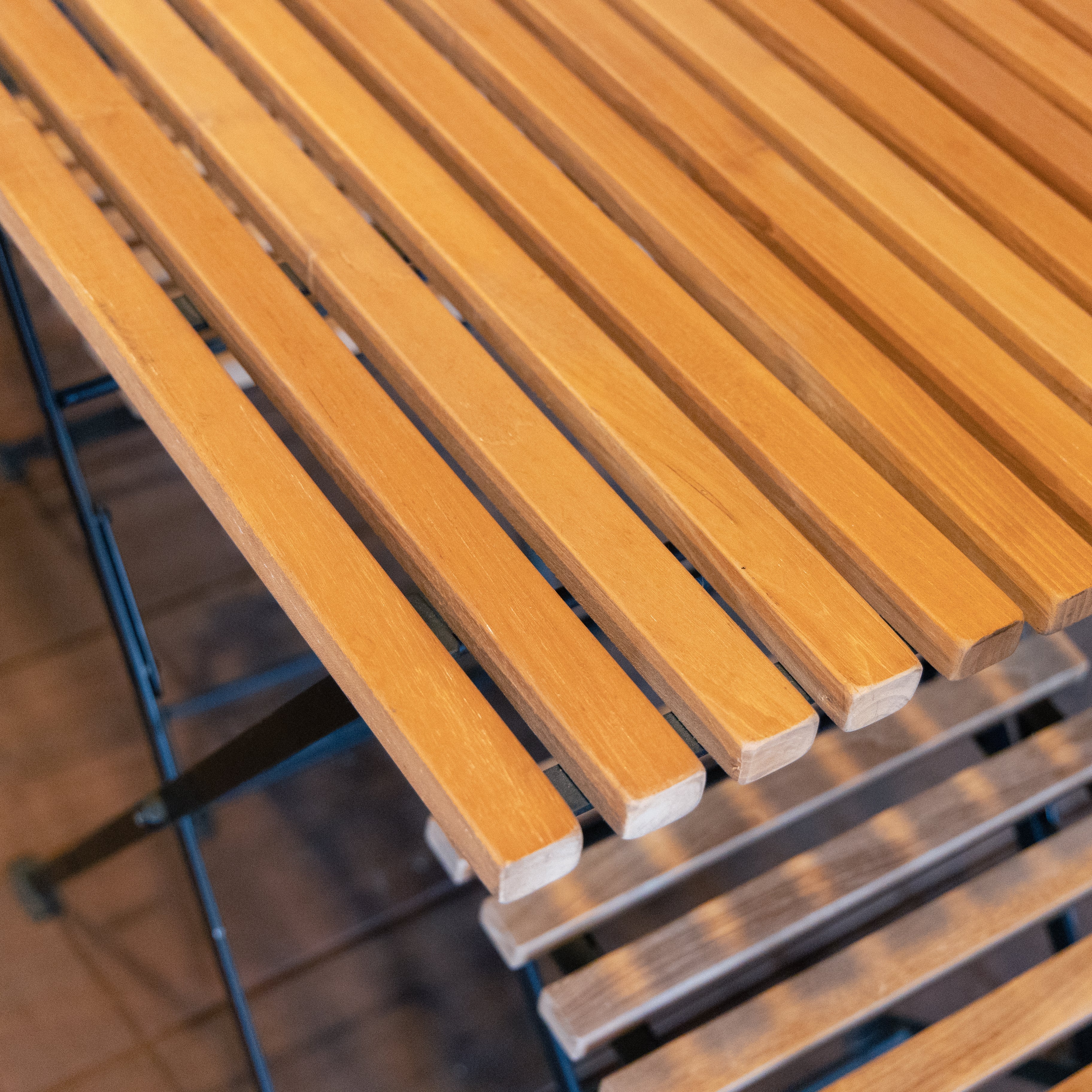 折り畳みアイアンチークテーブル 34219 ジャービス商事［F-636］